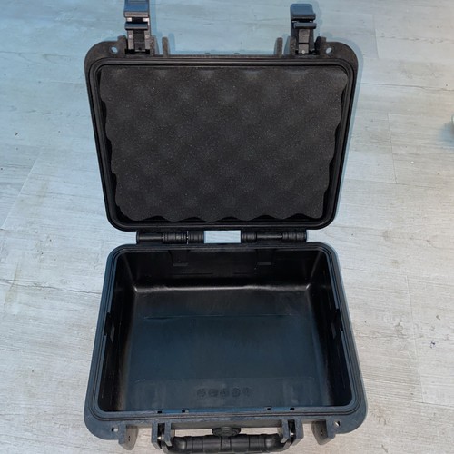Vaxis explorer peli - peli, hard